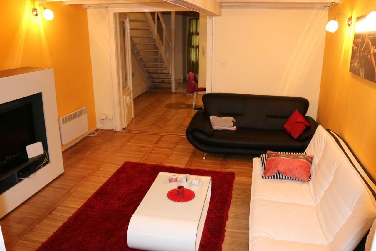 Rockstar Suite In Ruin Quarter Budapest Exterior photo